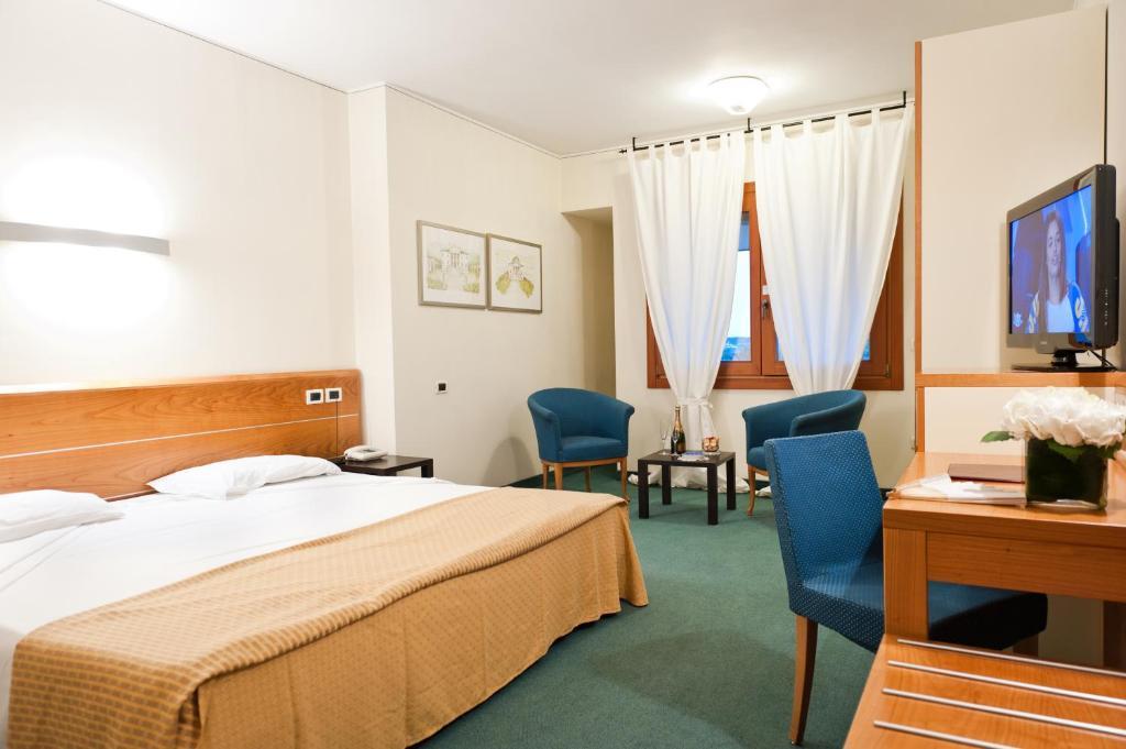 Ca' Delle Rose Hotel Castelfranco Veneto Room photo